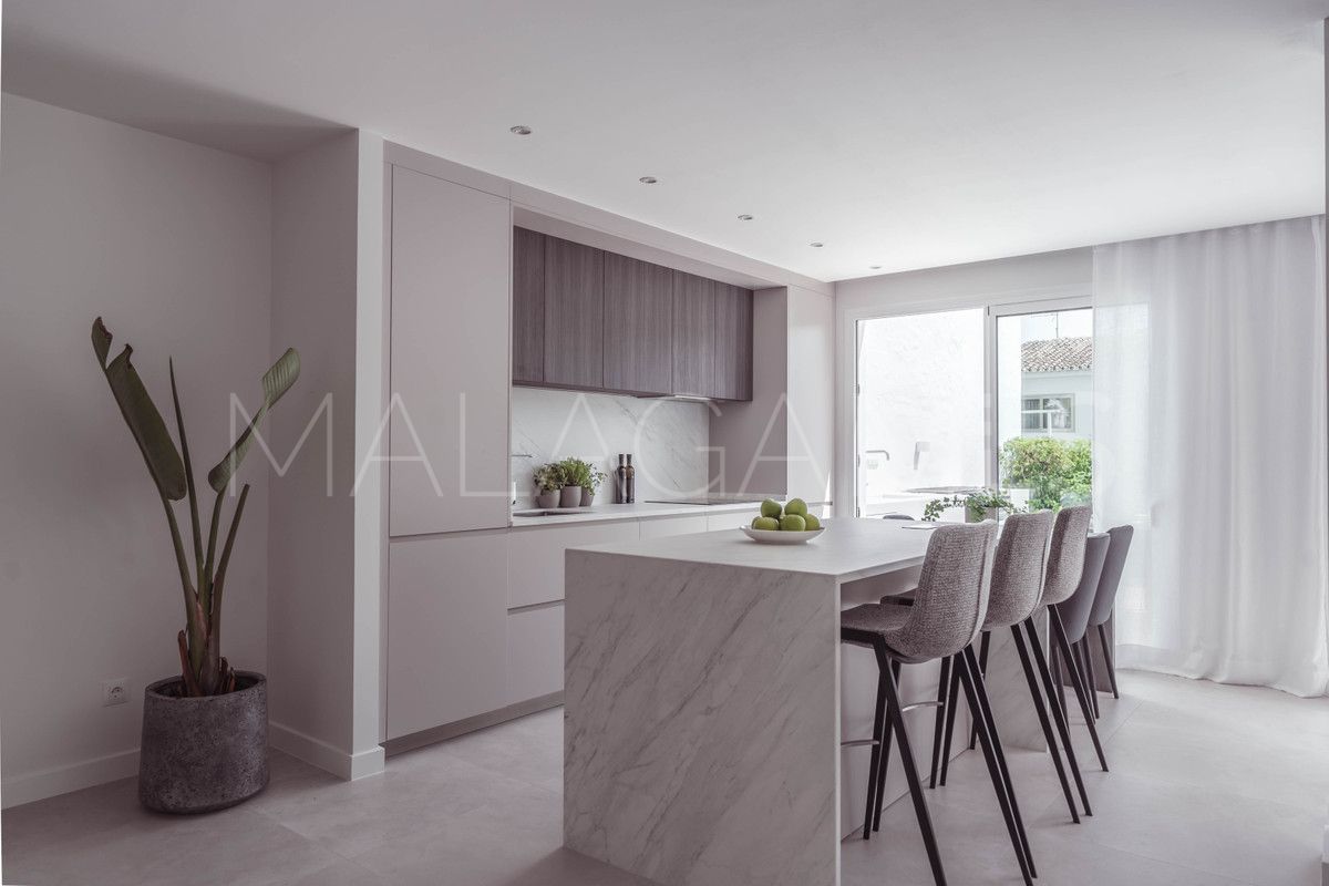 Reihenhaus for sale in Nueva Andalucia