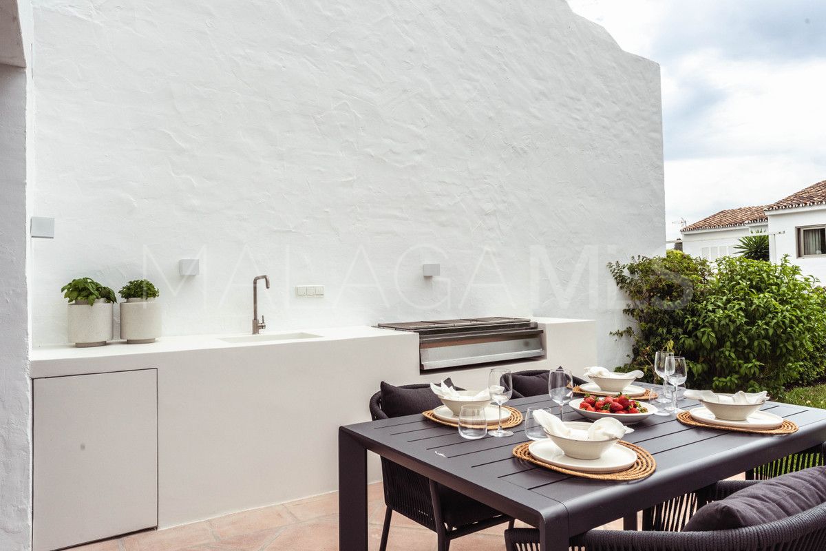 Reihenhaus for sale in Nueva Andalucia