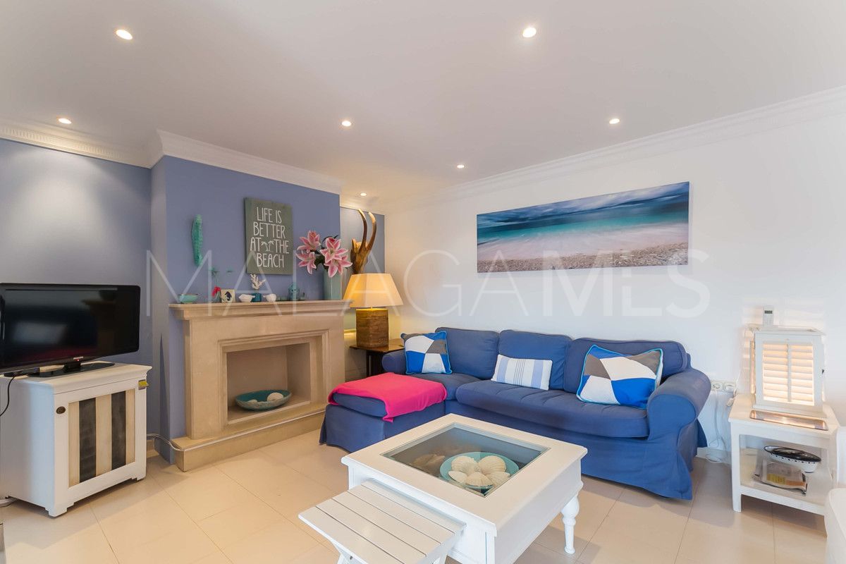 Villa for sale in Guadalmina Alta