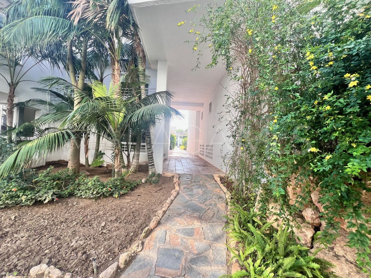 For sale Guadalmina Baja 2 bedrooms ground floor apartment