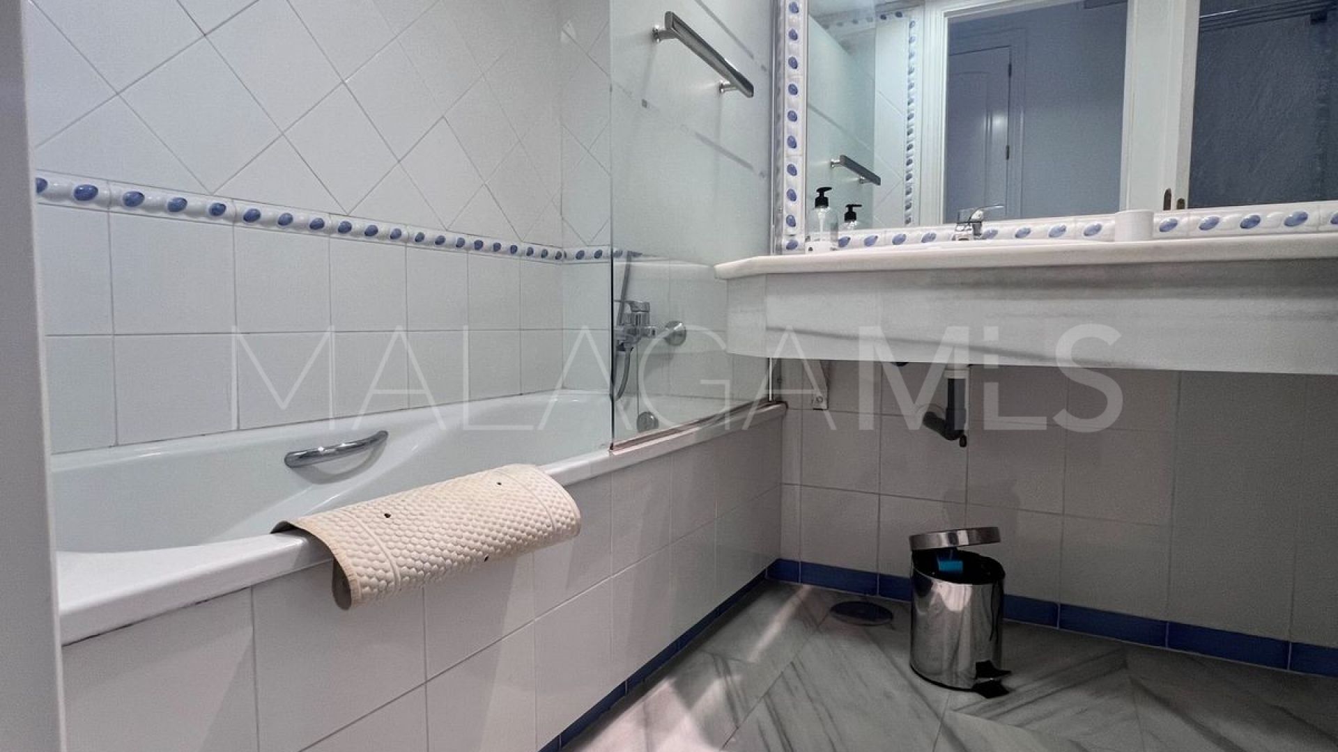 For sale Guadalmina Baja 2 bedrooms ground floor apartment