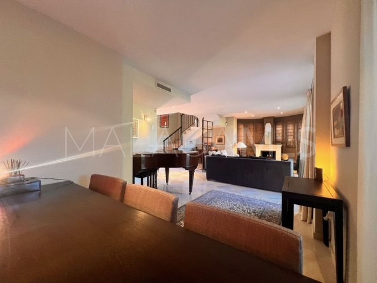 Maison de ville for sale in San Pedro de Alcantara