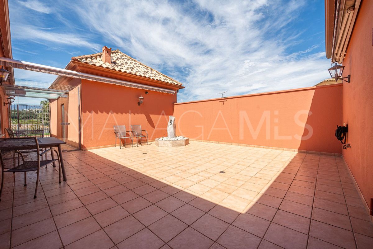 Villa for sale in El Paraiso