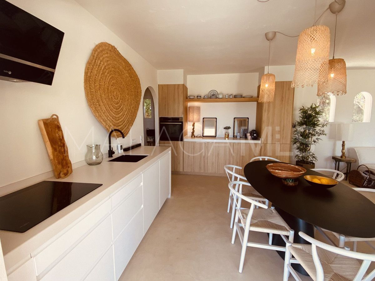 Villa for sale in El Chaparral with 5 bedrooms
