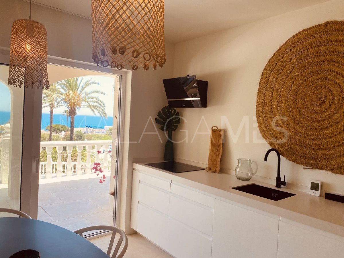 Villa for sale in El Chaparral with 5 bedrooms