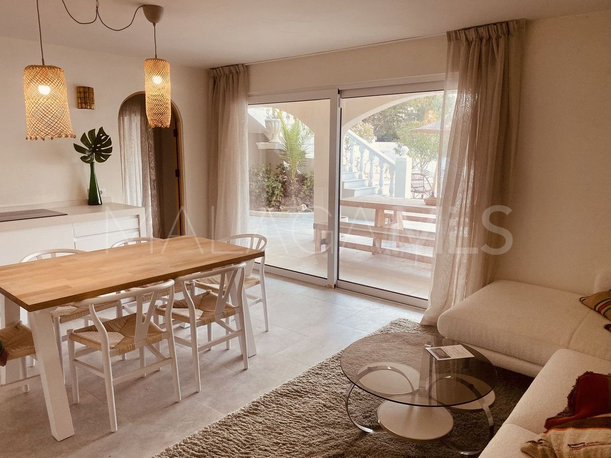 Villa for sale in El Chaparral with 5 bedrooms