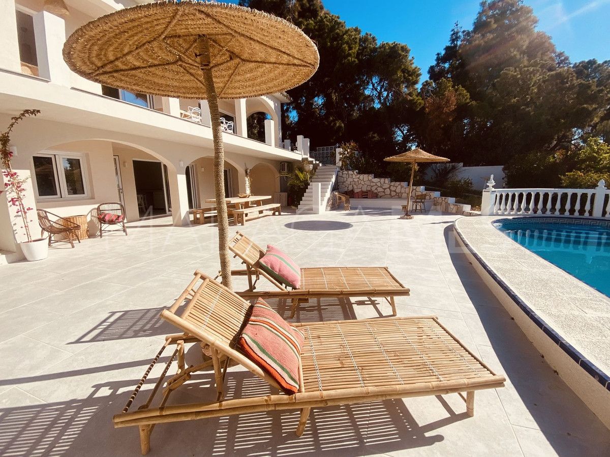 Villa for sale in El Chaparral with 5 bedrooms