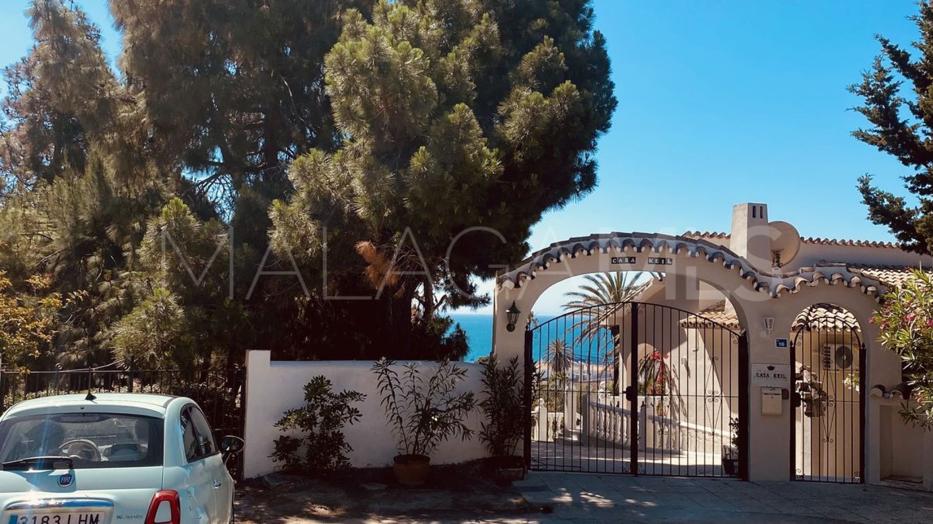 Villa for sale in El Chaparral with 5 bedrooms