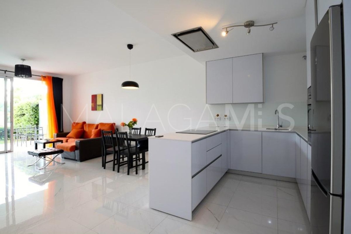 Ground floor apartment for sale in Bel Air with 2 bedrooms