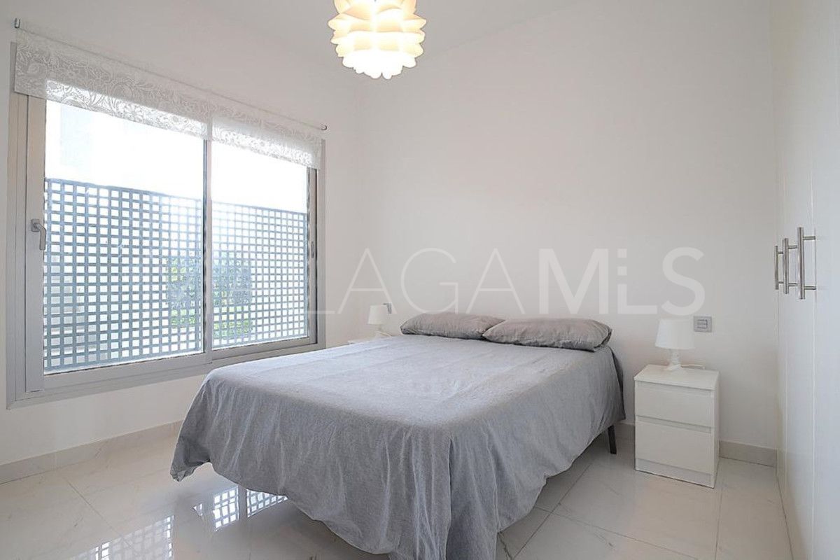 Ground floor apartment for sale in Bel Air with 2 bedrooms