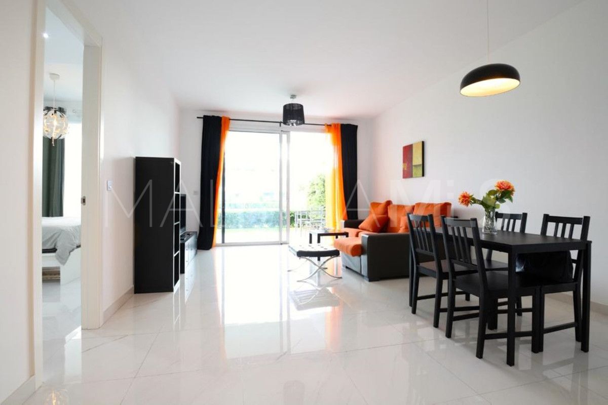 Ground floor apartment for sale in Bel Air with 2 bedrooms