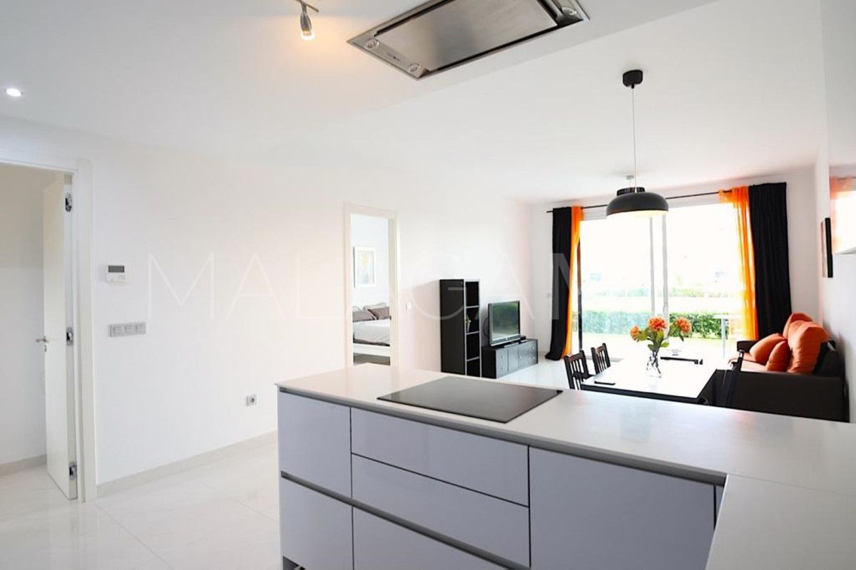 Ground floor apartment for sale in Bel Air with 2 bedrooms