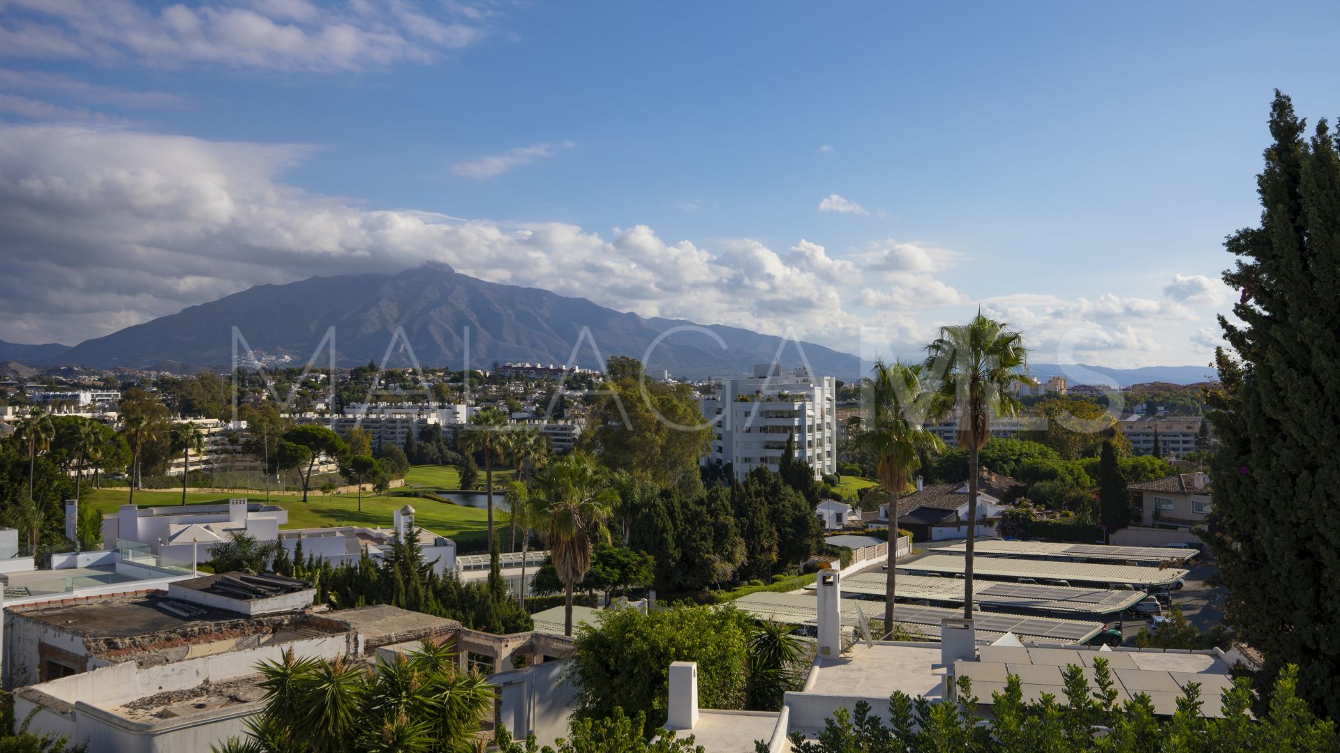 Apartamento de 3 bedrooms a la venta in Guadalmina Alta