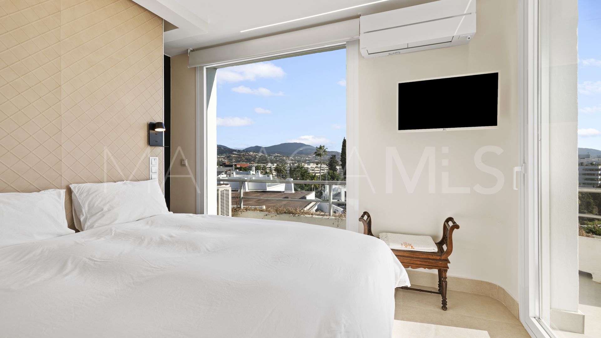Apartamento de 3 bedrooms a la venta in Guadalmina Alta