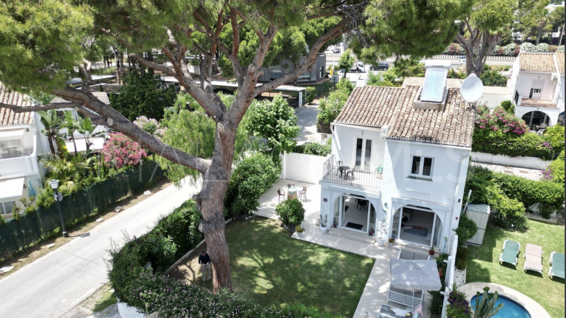 Villa for sale in Benamara