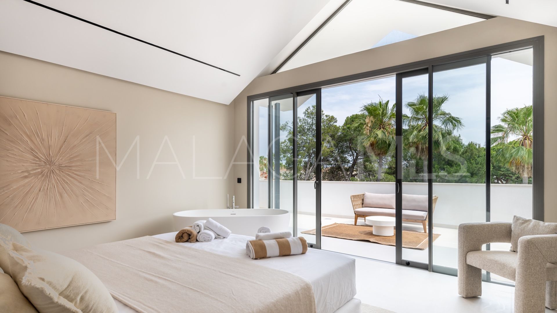 Villa for sale in Atalaya Golf