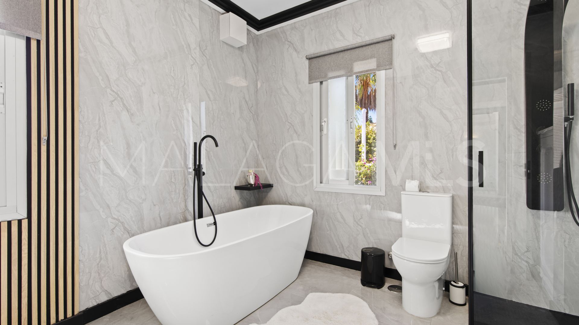 Casasola, villa for sale