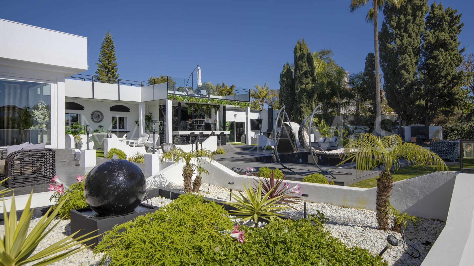 Casasola, villa for sale