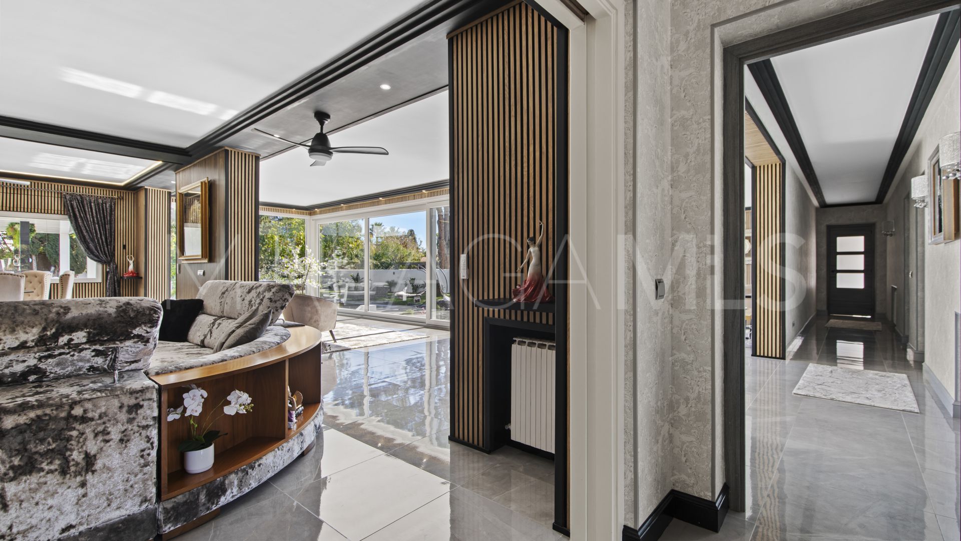 Casasola, villa for sale