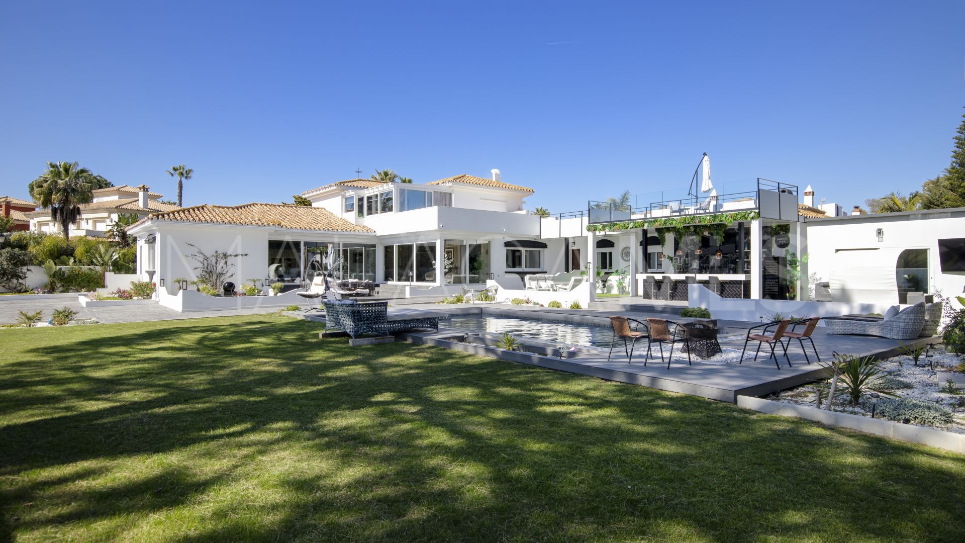 Casasola, villa for sale