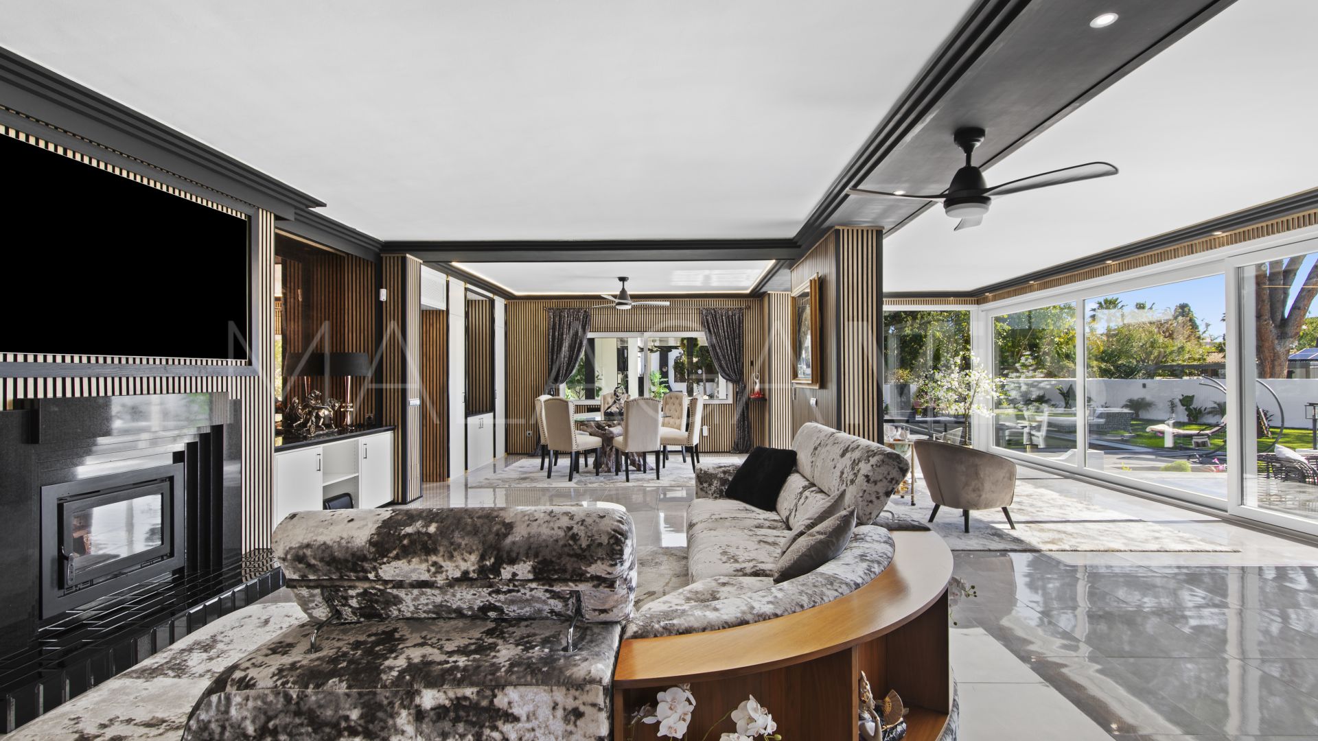 Casasola, villa for sale