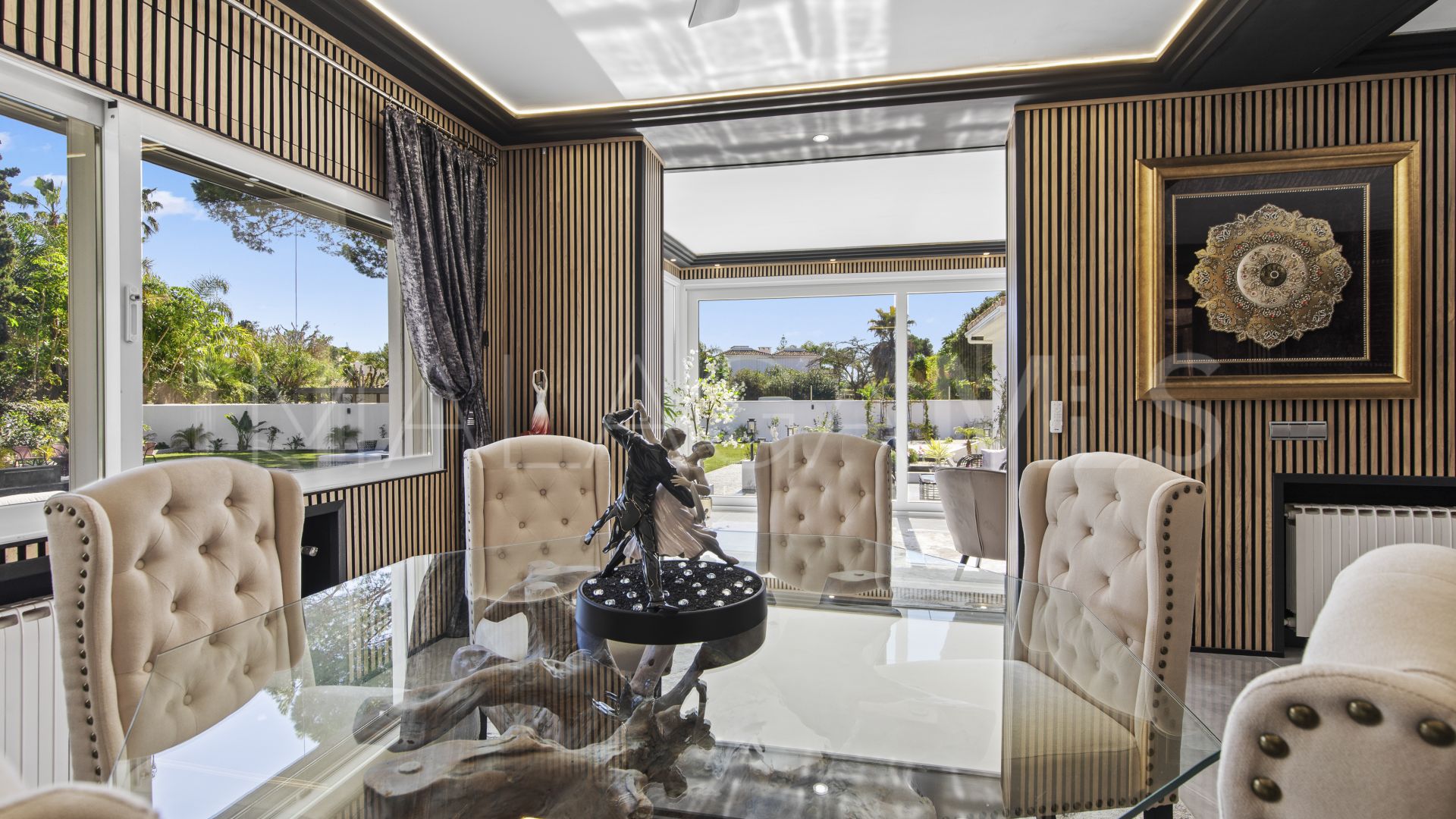 Casasola, villa for sale