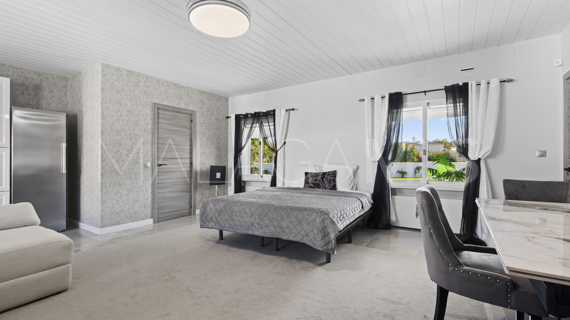 Casasola, villa for sale