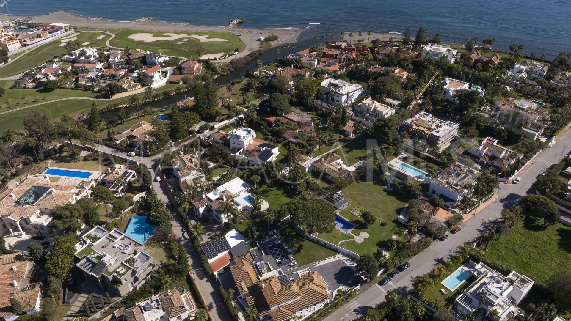 Casasola, villa for sale