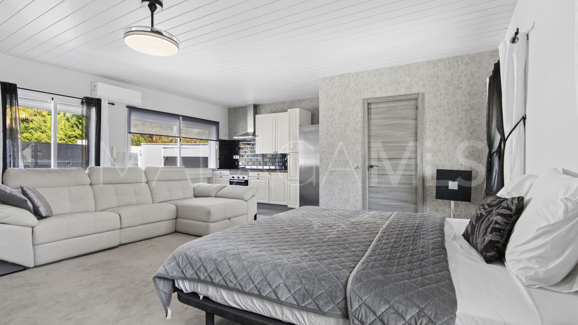 Casasola, villa for sale