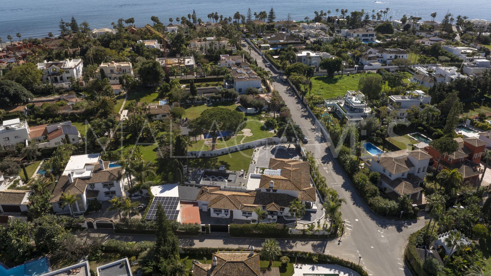 Casasola, villa for sale