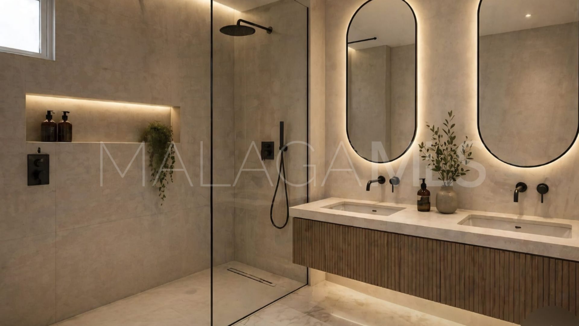 Radhus for sale in Nueva Andalucia