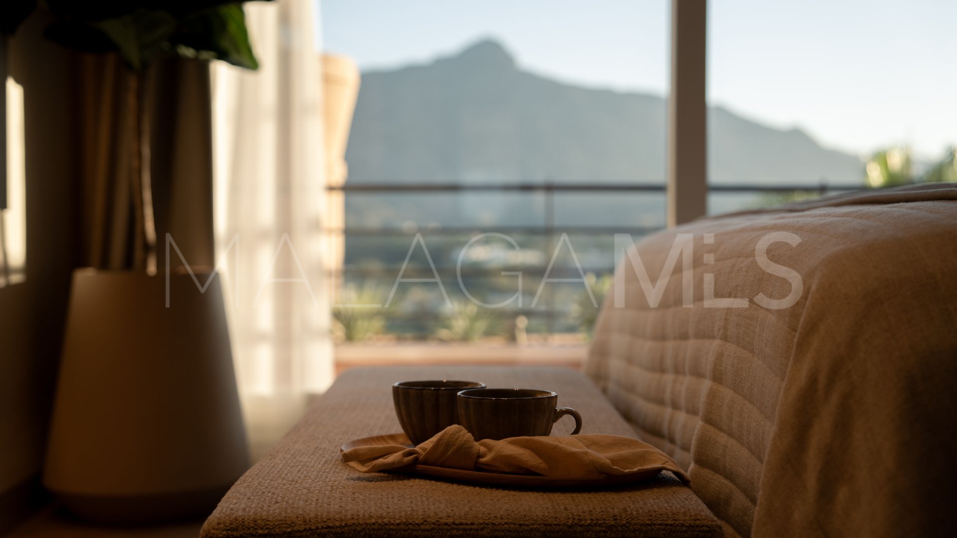 3 bedrooms penthouse for sale in Magna Marbella