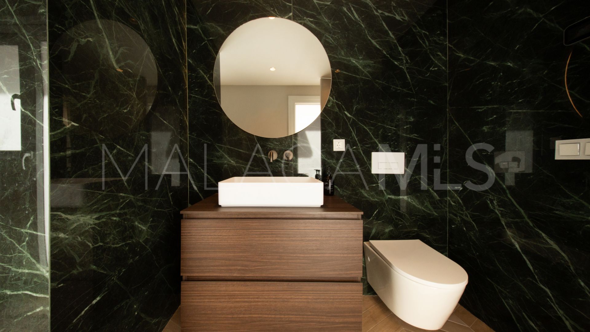 3 bedrooms penthouse for sale in Magna Marbella