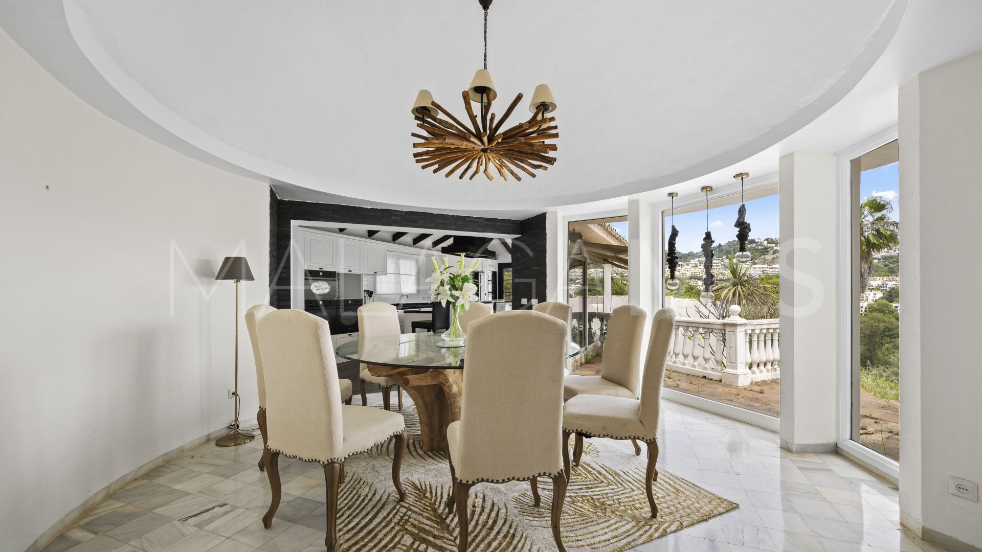 Villa for sale in Puerto del Almendro