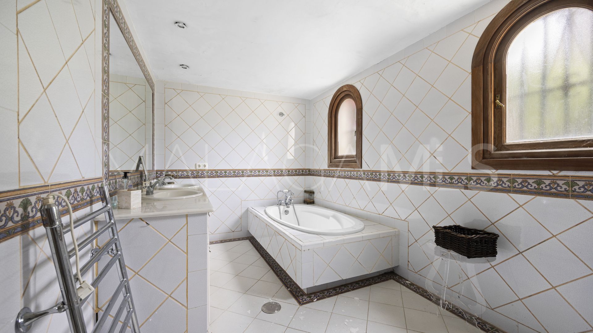Villa for sale in Puerto del Almendro