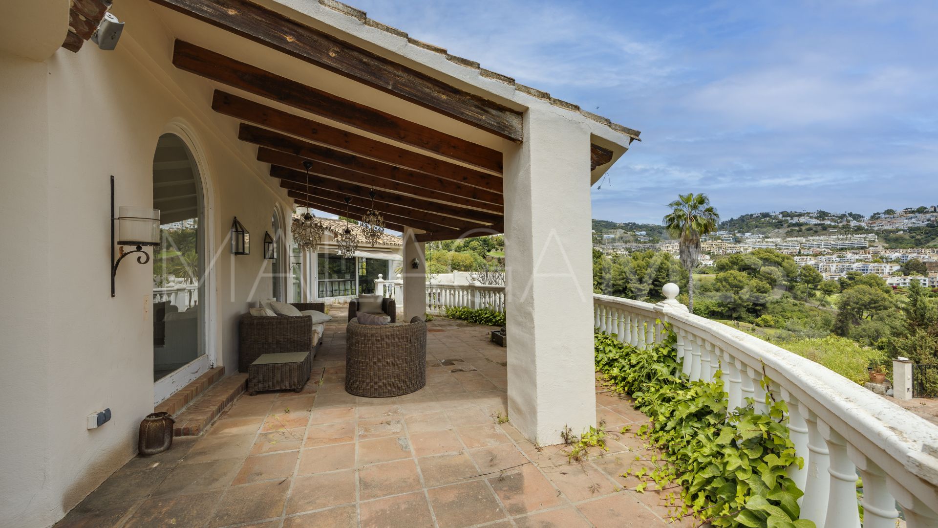 Villa for sale in Puerto del Almendro
