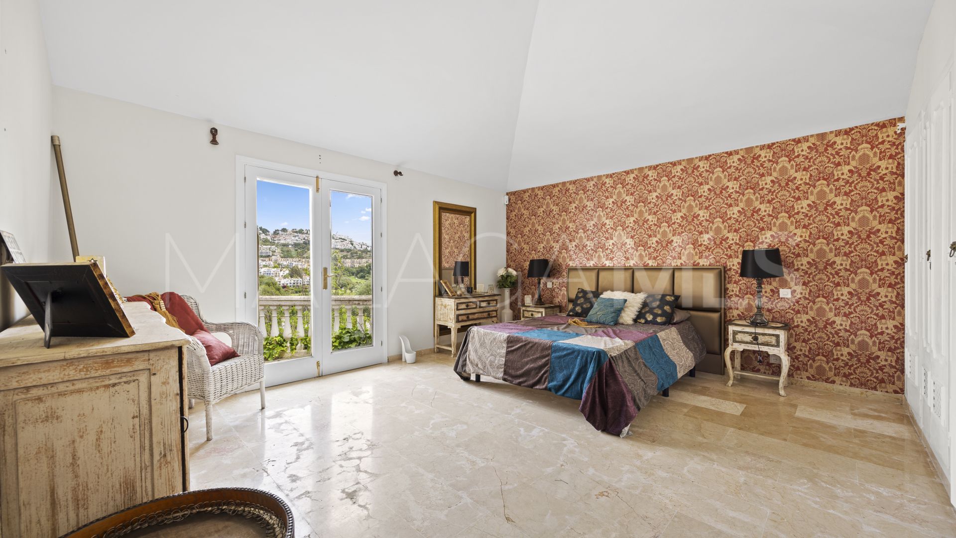 Villa for sale in Puerto del Almendro
