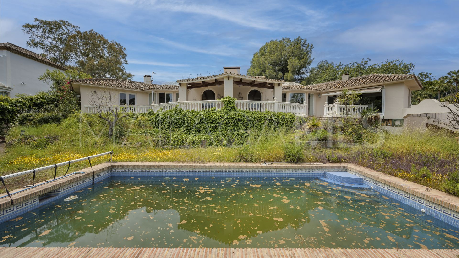 Villa for sale in Puerto del Almendro
