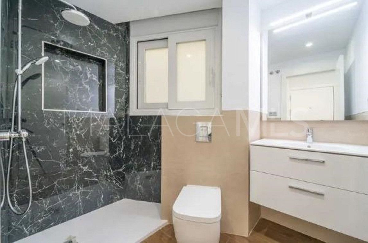 Apartamento de 2 bedrooms for sale in Malaga - Este