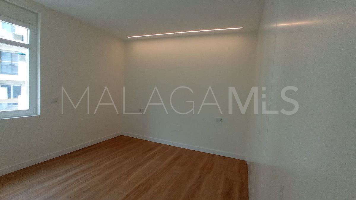 Se vende apartamento in Malaga with 3 bedrooms