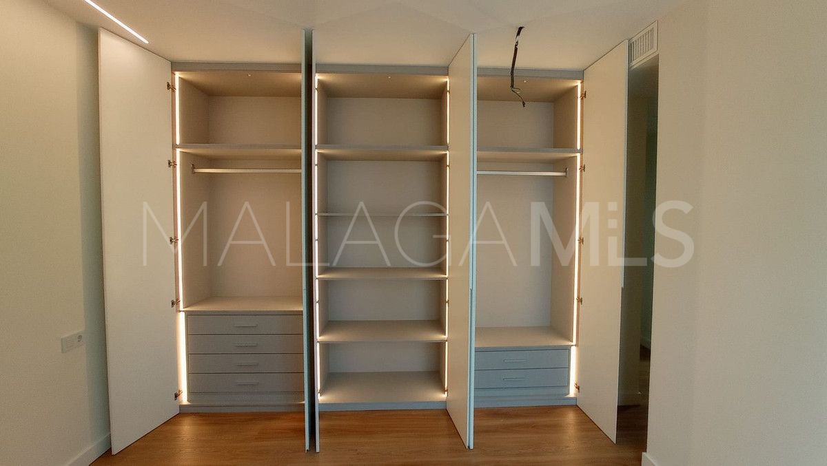 Se vende apartamento in Malaga with 3 bedrooms