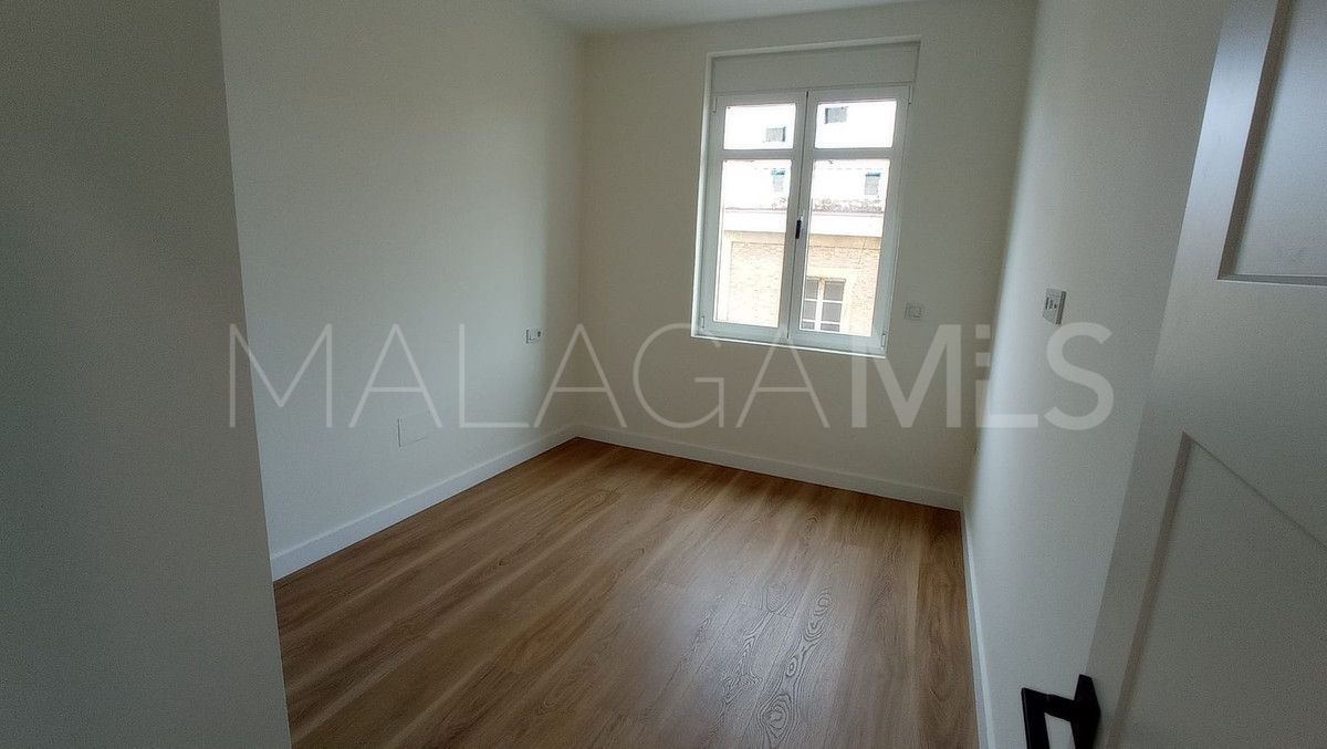 Se vende apartamento in Malaga with 3 bedrooms