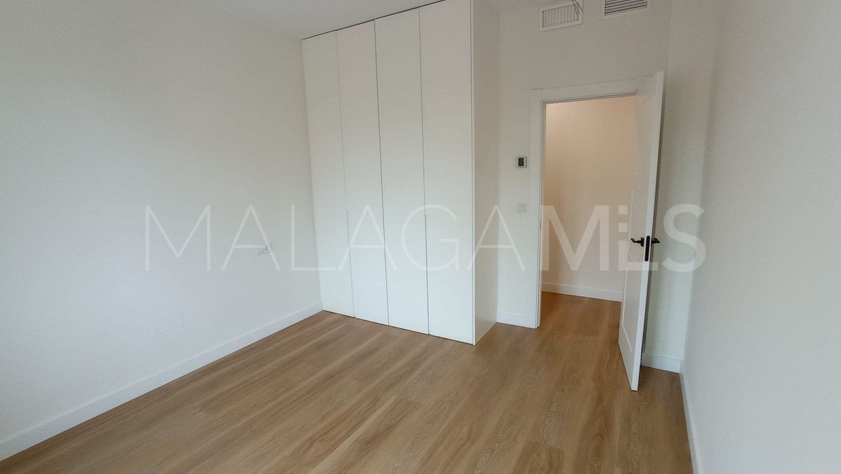 Se vende apartamento in Malaga with 3 bedrooms