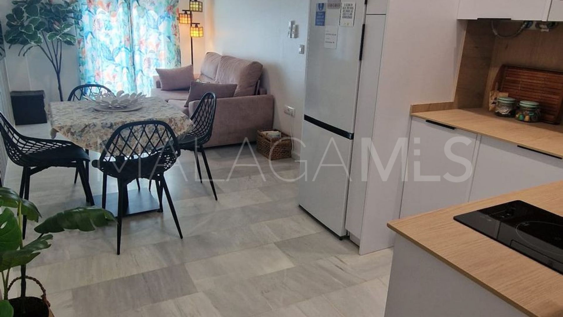 Buy apartamento in Fuengirola