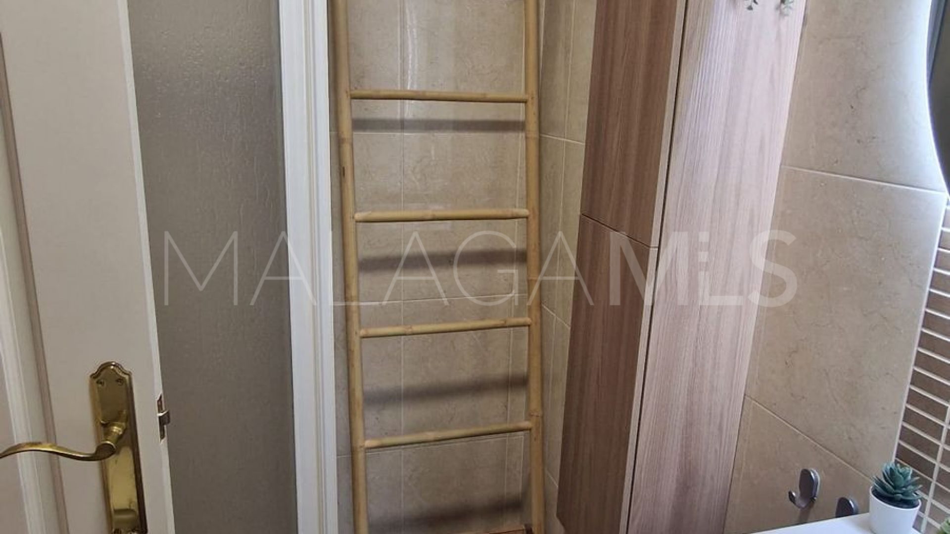 Buy apartamento in Fuengirola