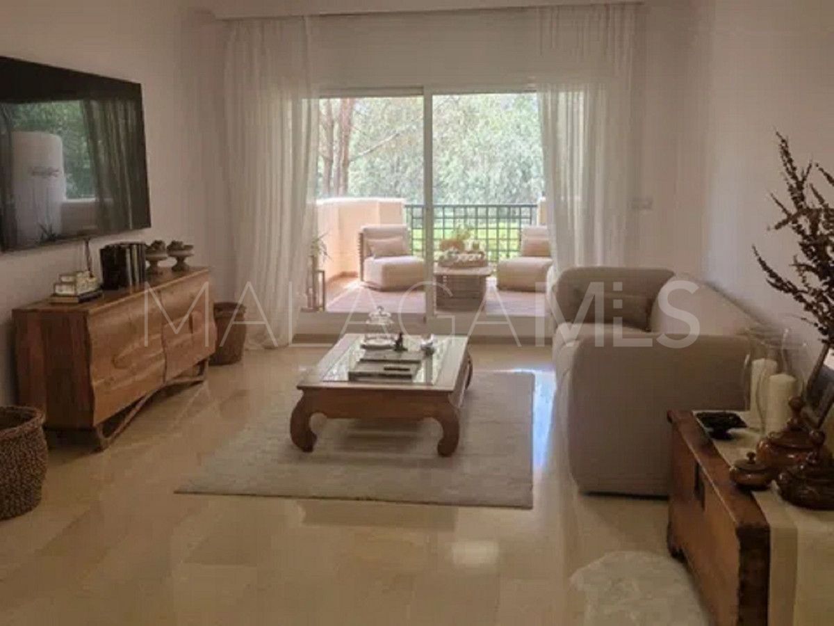 Apartamento planta baja de 2 bedrooms for sale in Elviria