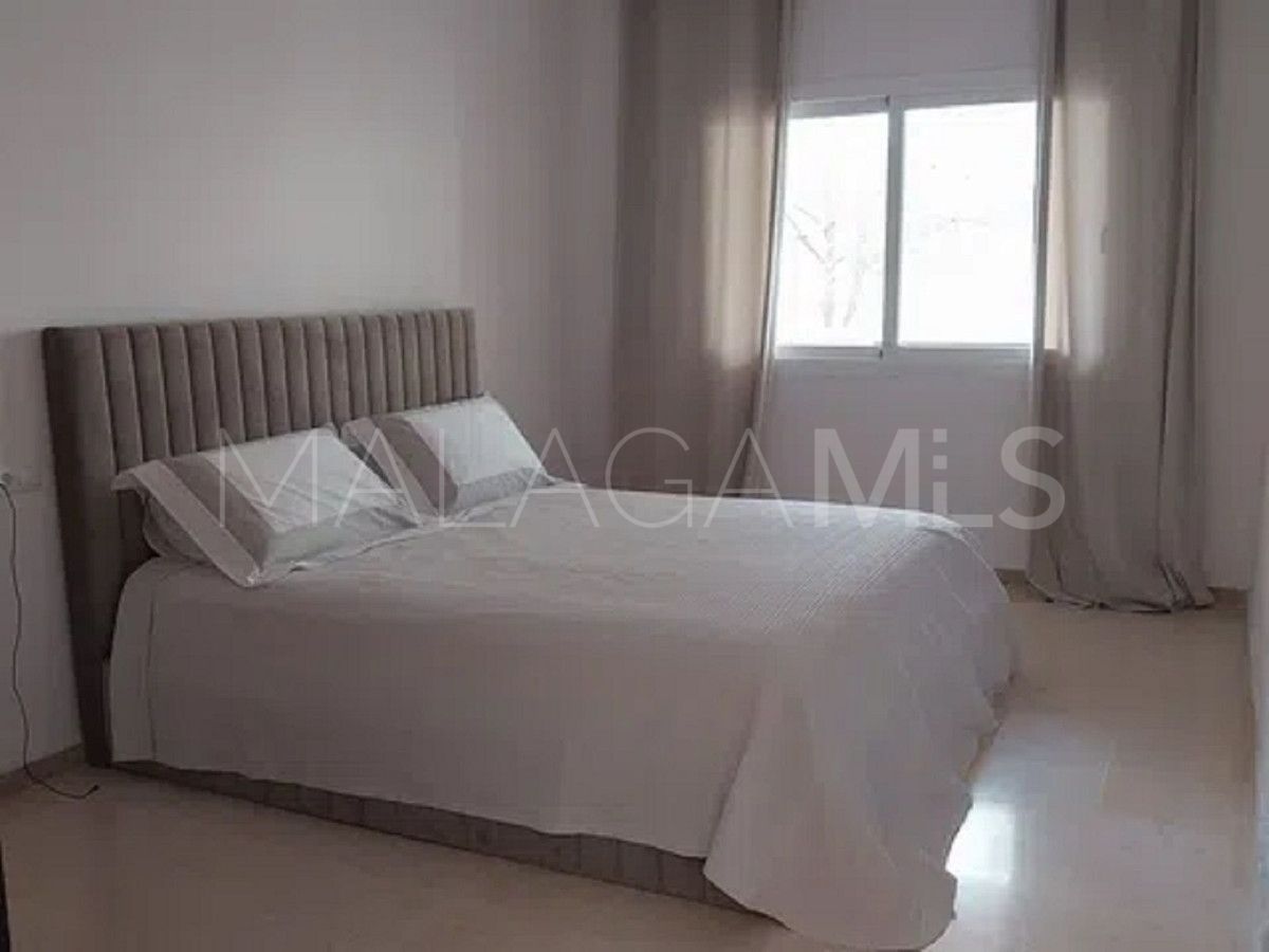 Apartamento planta baja de 2 bedrooms for sale in Elviria