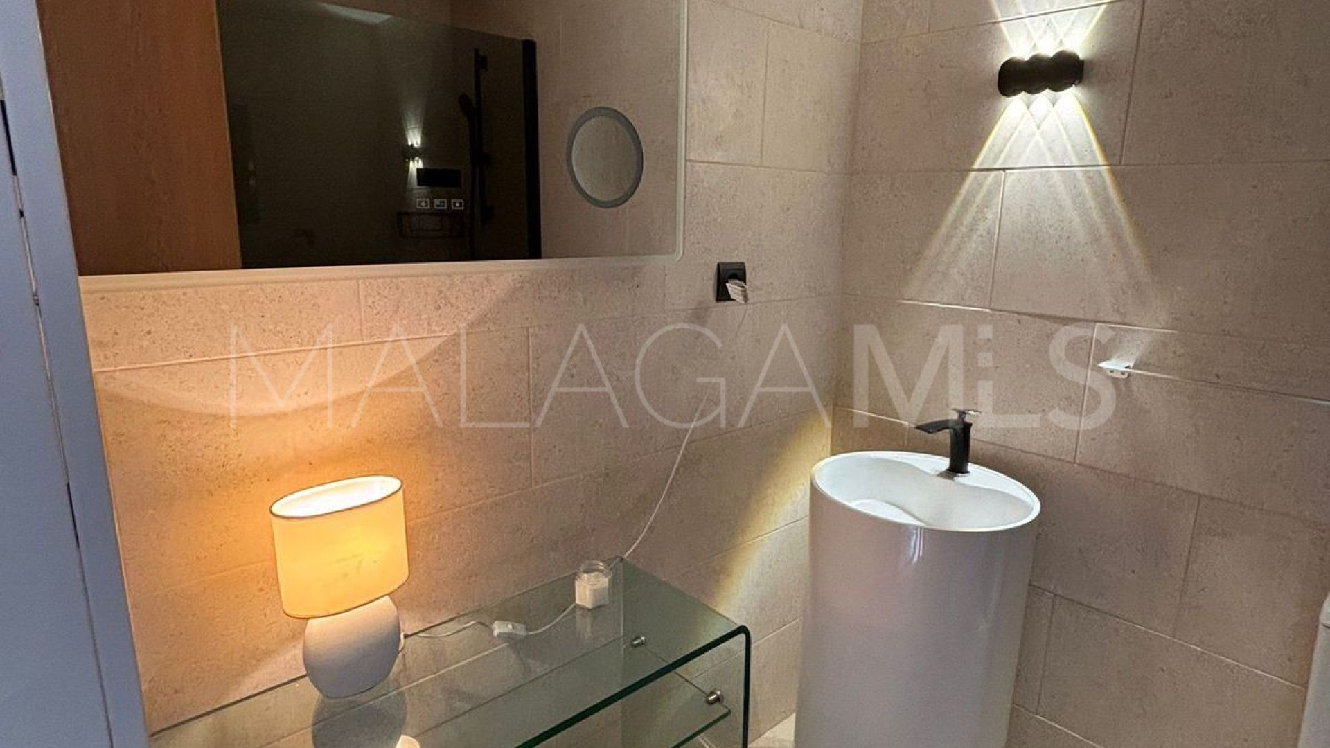 Radhus for sale in Elviria