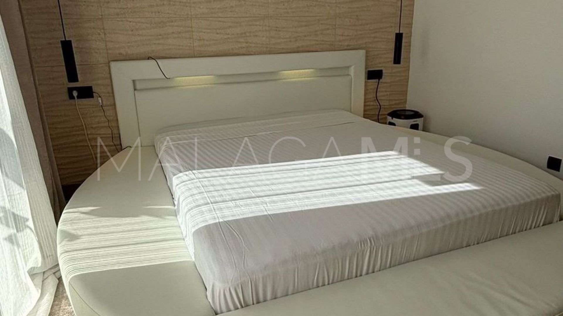 Radhus for sale in Elviria