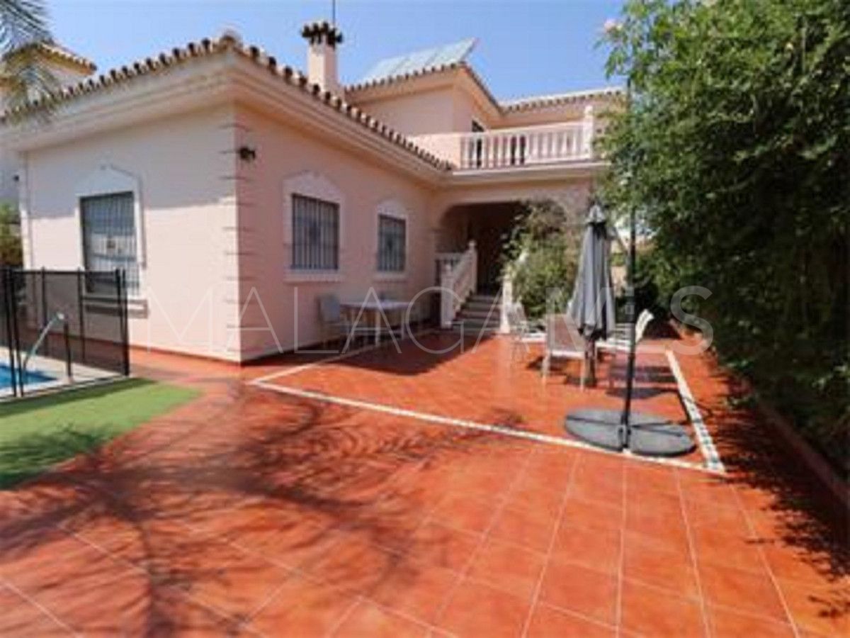 Villa for sale in Torremolinos